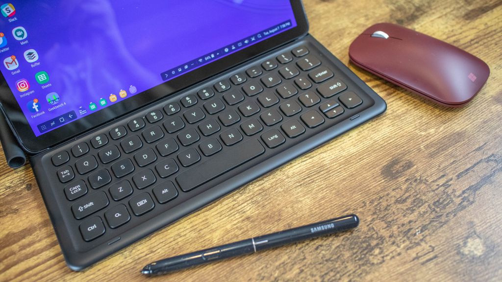 Design, battery life and specs Design, battery life and specs