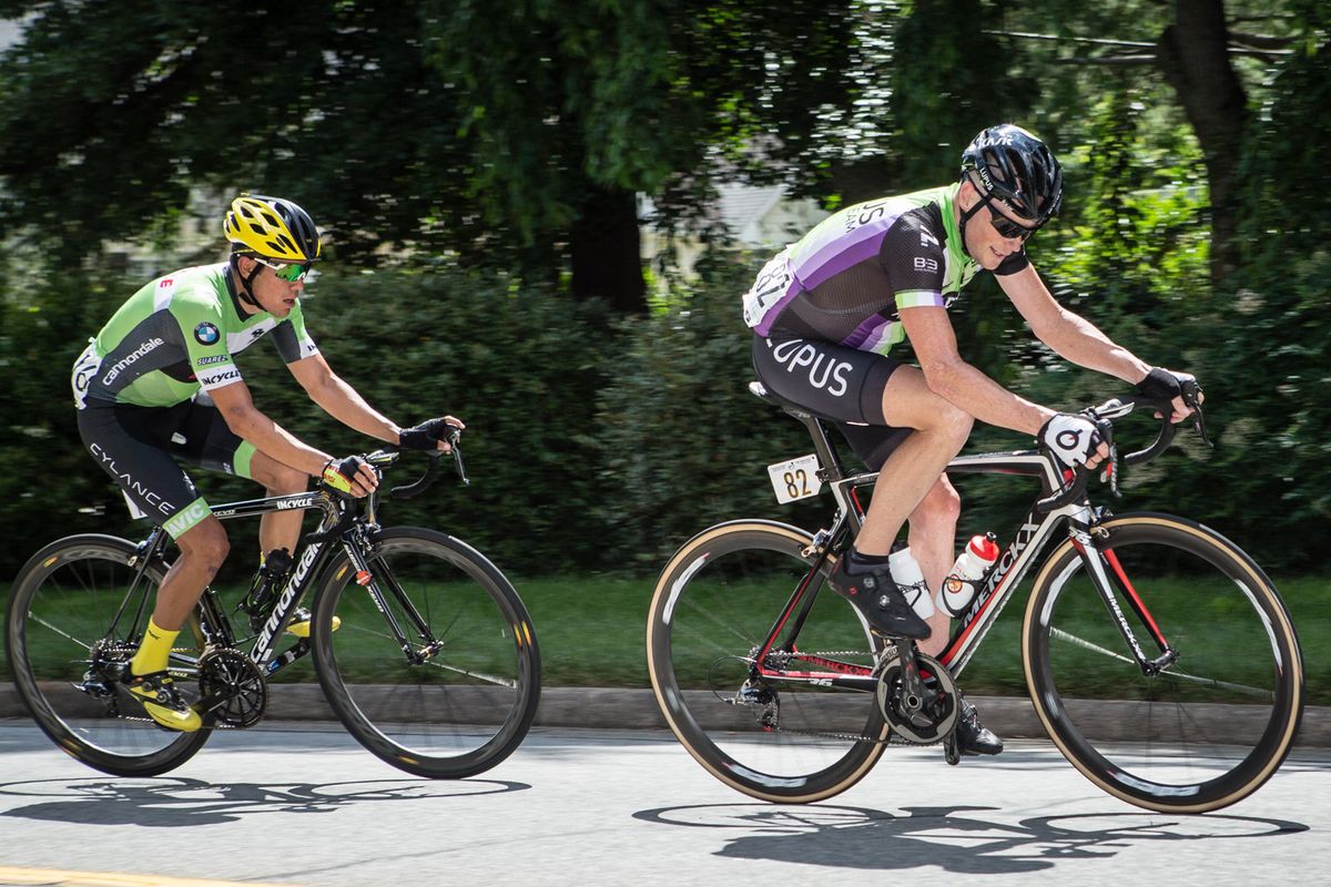 Chris Horner (Lupus Racing) tries his luck in a move.