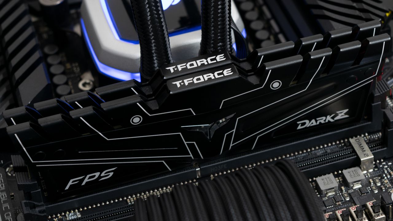 TeamGroup T-Force Dark Z FPS DDR4-4000 C16 2x8GB Review