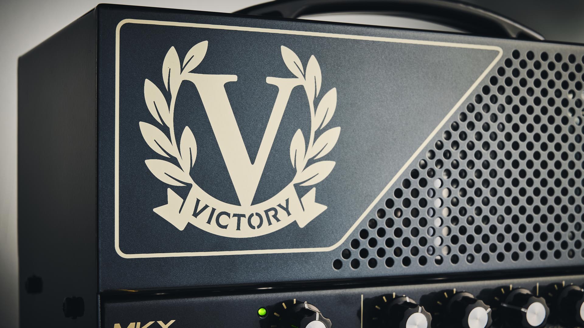The Victory MKX rehouses a high-end classic from the British amp brand in a more compact lunchbox format.