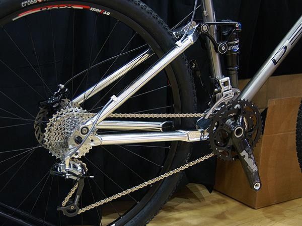 &hellip;mated to a Ventana aluminum rear end.
