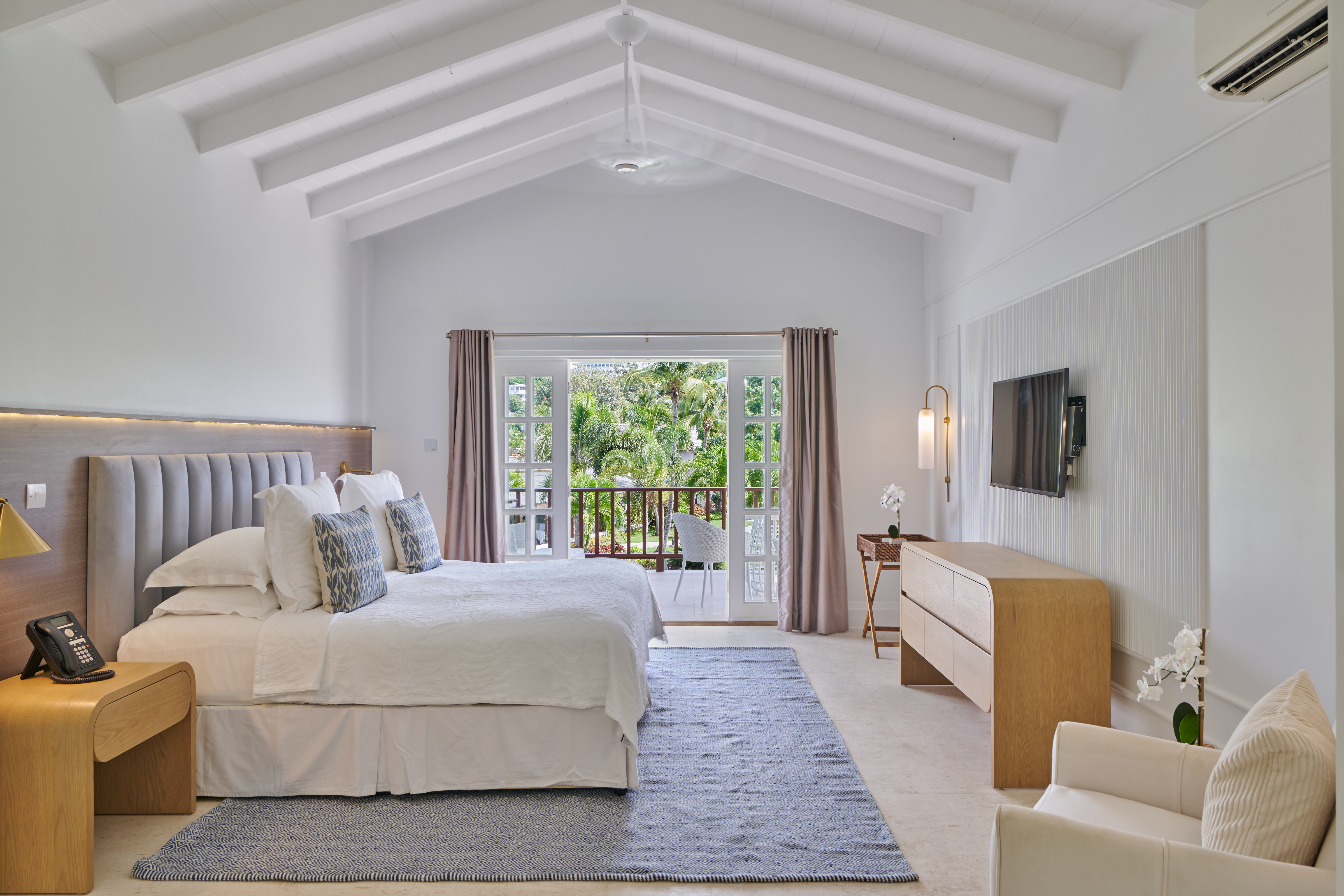 Calabash Hotel