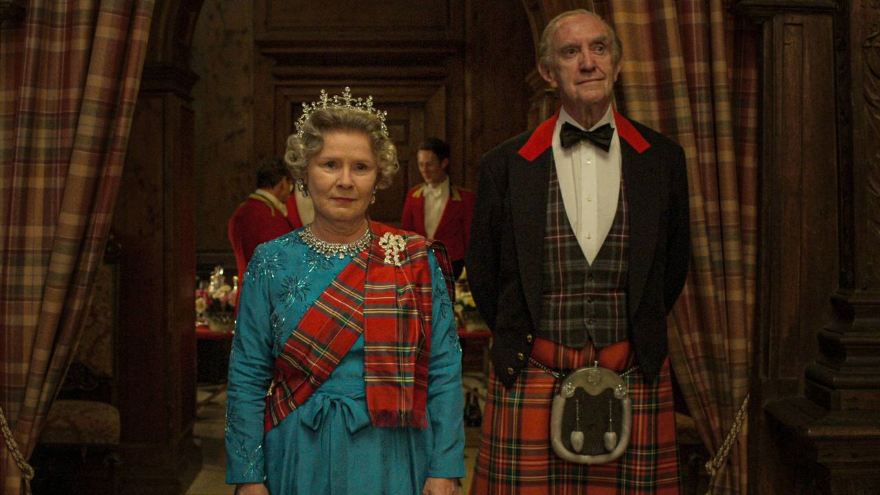 Imelda Staunton and Jonathan Pryce in The Crown season 5