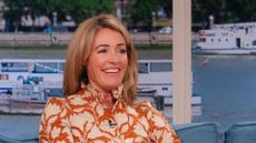 Cat Deeley wearing white trousers on This Morning, 13 October, 2025