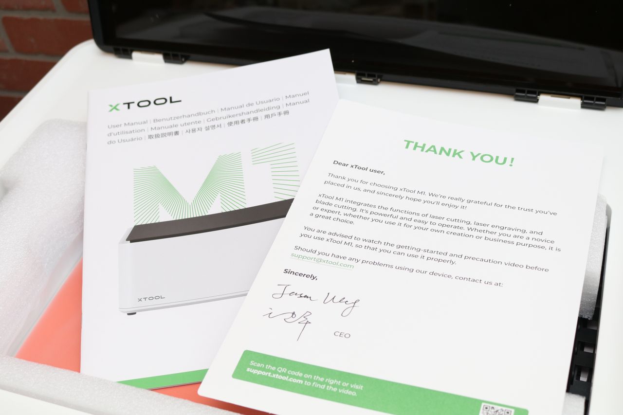 xtool m1 10w本体　付属品　説明書付き xTool M1 10W Laser Engraver and Vinyl Cutter Review: Jack of All
