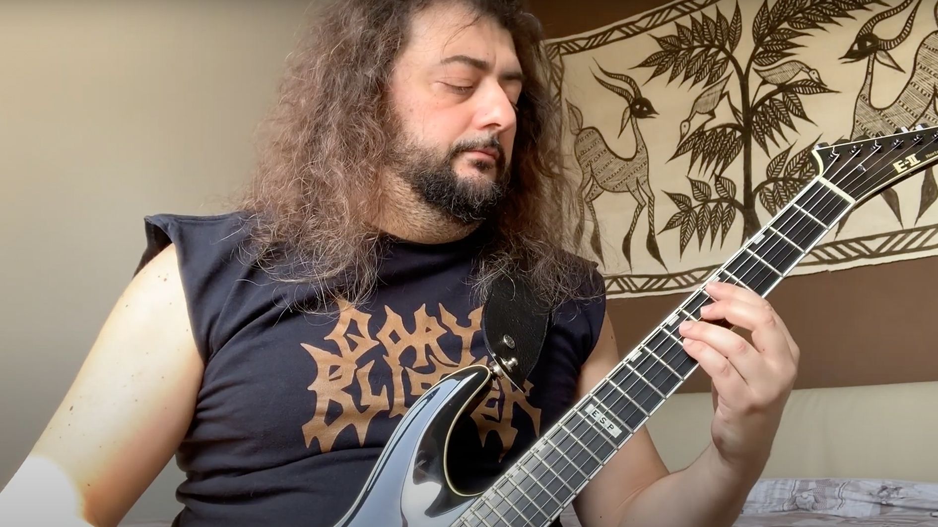 Sick Riffs Sick Riffs: Raff Sangiorgio of Devil's Mist teaches you a truly ...
