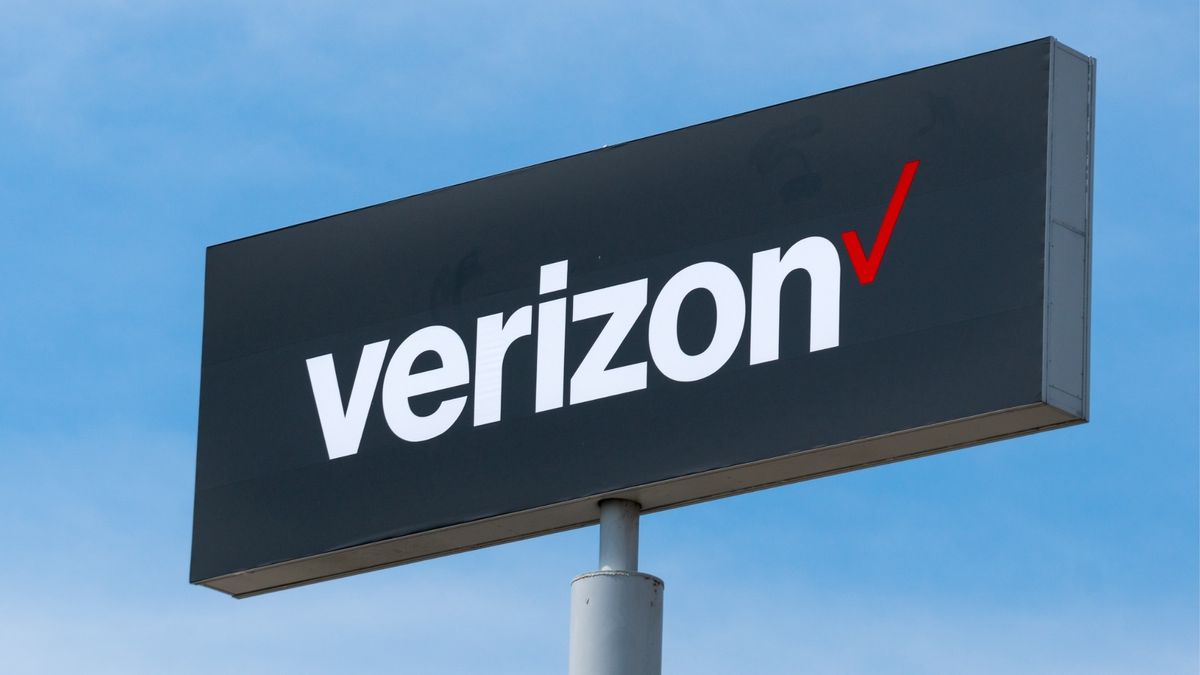 Verizon sign.