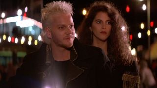 Kiefer Sutherland and Jami Gertz in The Lost Boys