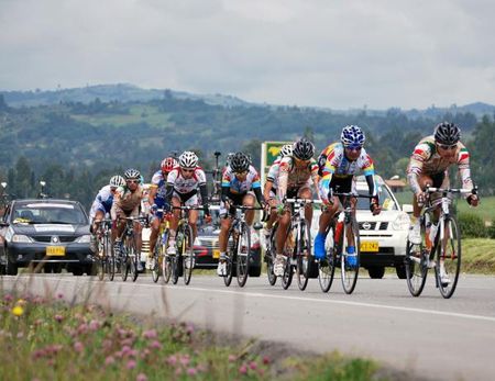 The breakaway during stage seven of the Tour of Colombia
