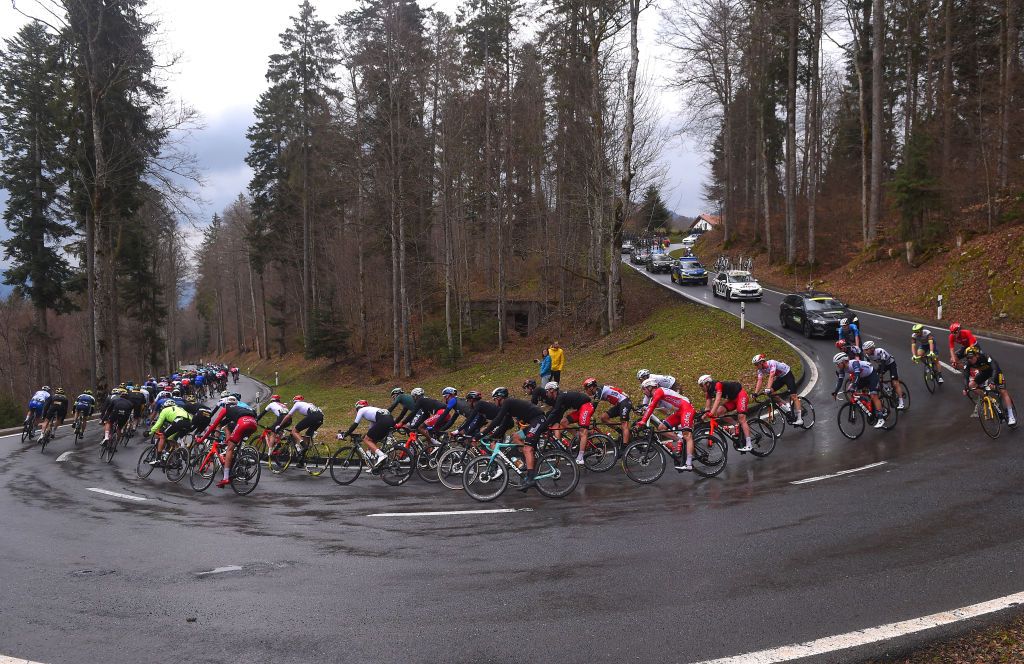 SAINTIMIER SWITZERLAND APRIL 29 Alexander Edmondson of Australia and Team BikeExchange Fabio Sabatini of Italy and Team Cofidis The Peloton during the 74th Tour De Romandie 2021 Stage 2 a 1657km stage from La Neuveville to SaintImier TDR2021 TDRnonstop UCIworldtour on April 29 2021 in SaintImier Switzerland Photo by Luc ClaessenGetty Images