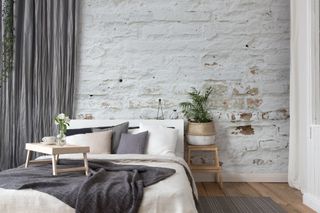 White washed brick wallpaper