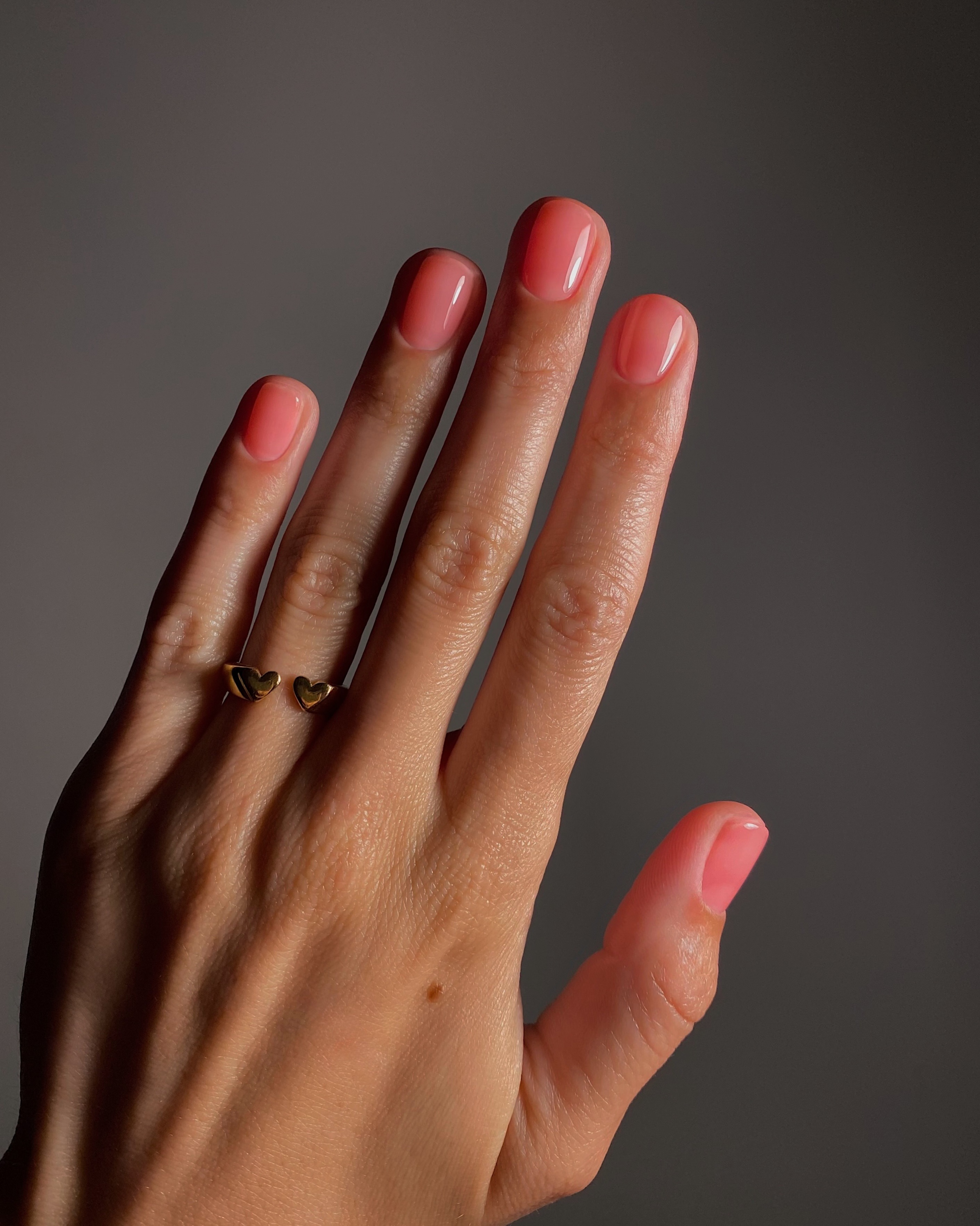 @matejanova manucurist sugar plum nail polish