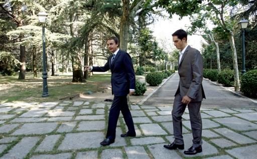 Jose Luis Rodriguez Zapatero shows Alberto Contador around the Spanish prime minister's residence