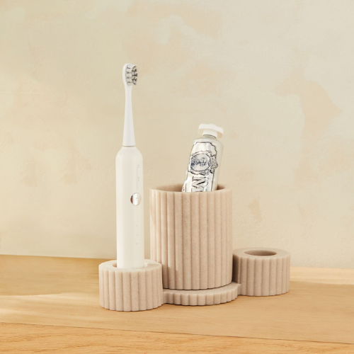 Natural Resin Ribbed Electric Toothbrush Holder and Tidy
