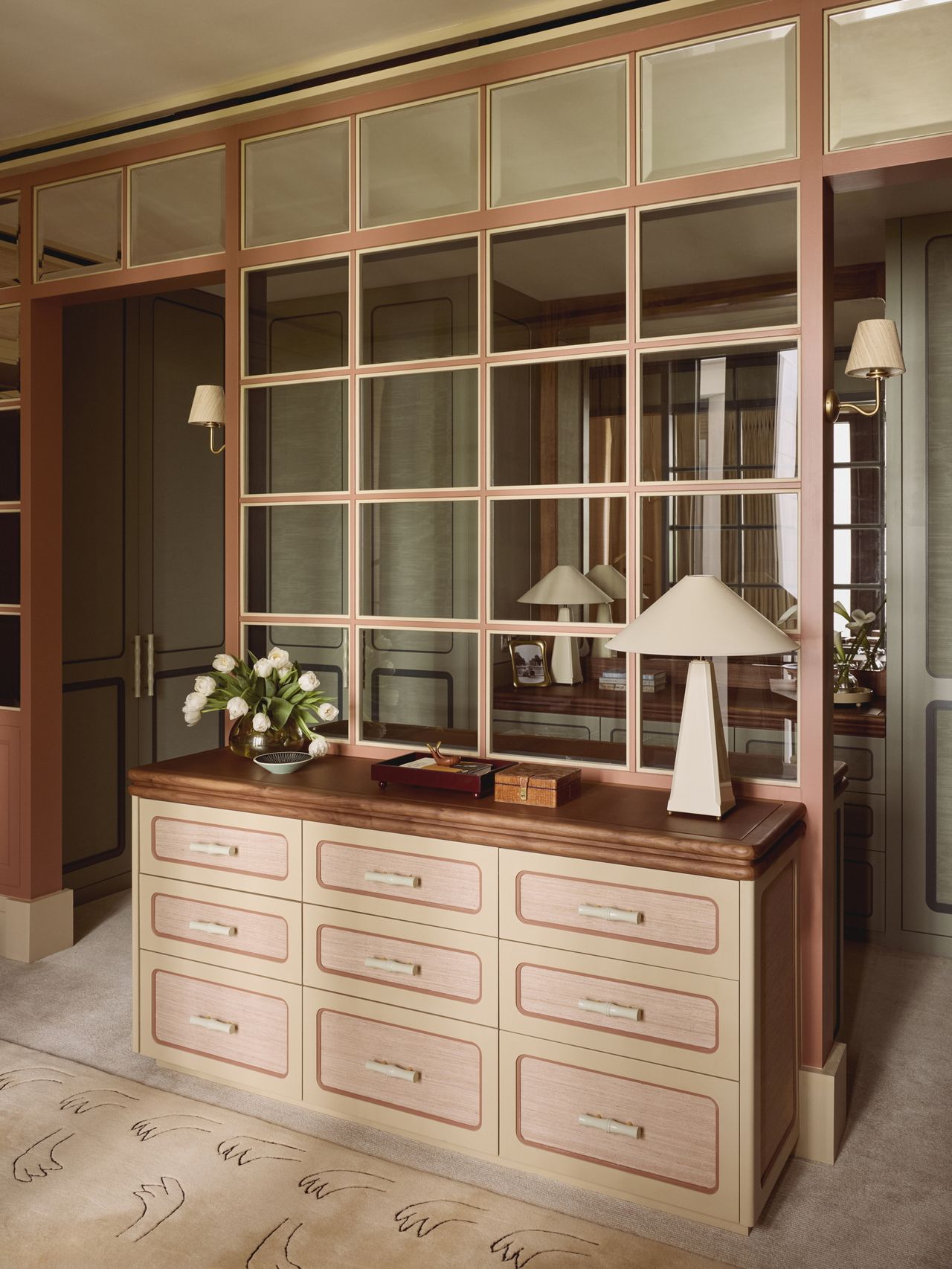 Images of the interiors of the De Rosee Sa duplex at 60 Curzon