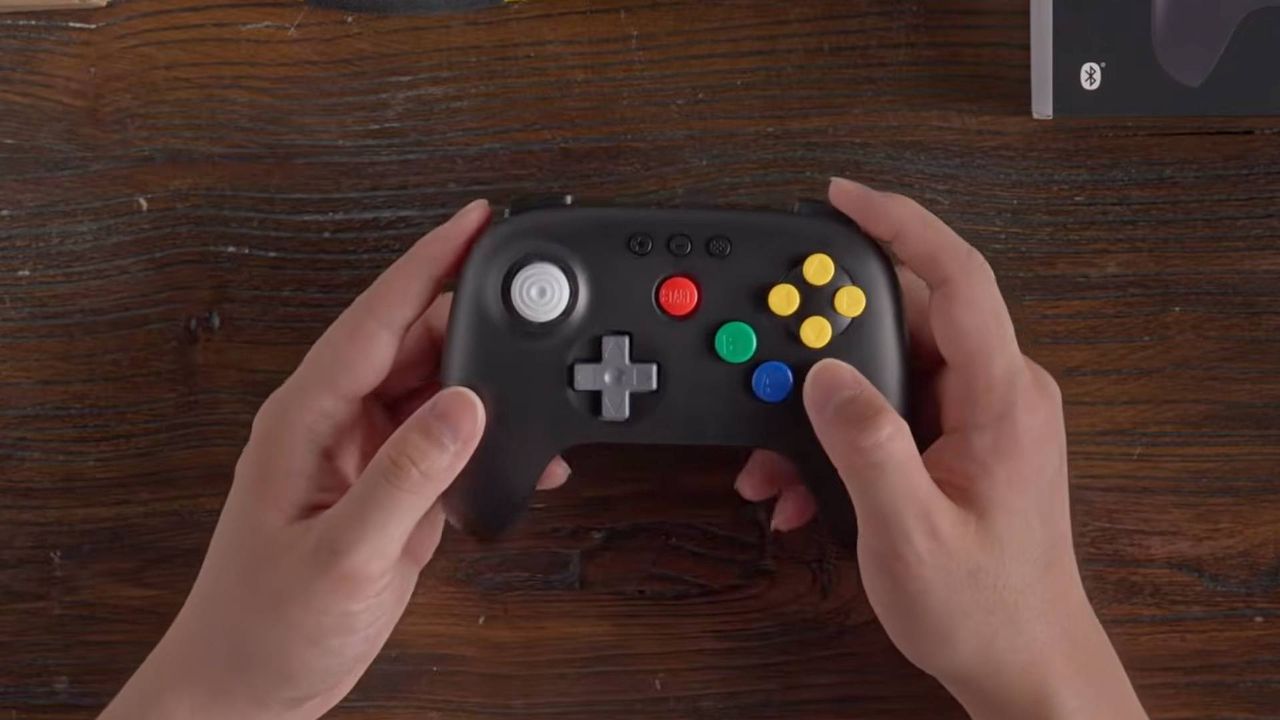 모든 8Bitdo N64 컨트롤러 사용자분들이 4달러 미만의 클래식한 컬러 버튼이 출시되었다는 사실을 꼭 아셨으면 좋겠습니다.