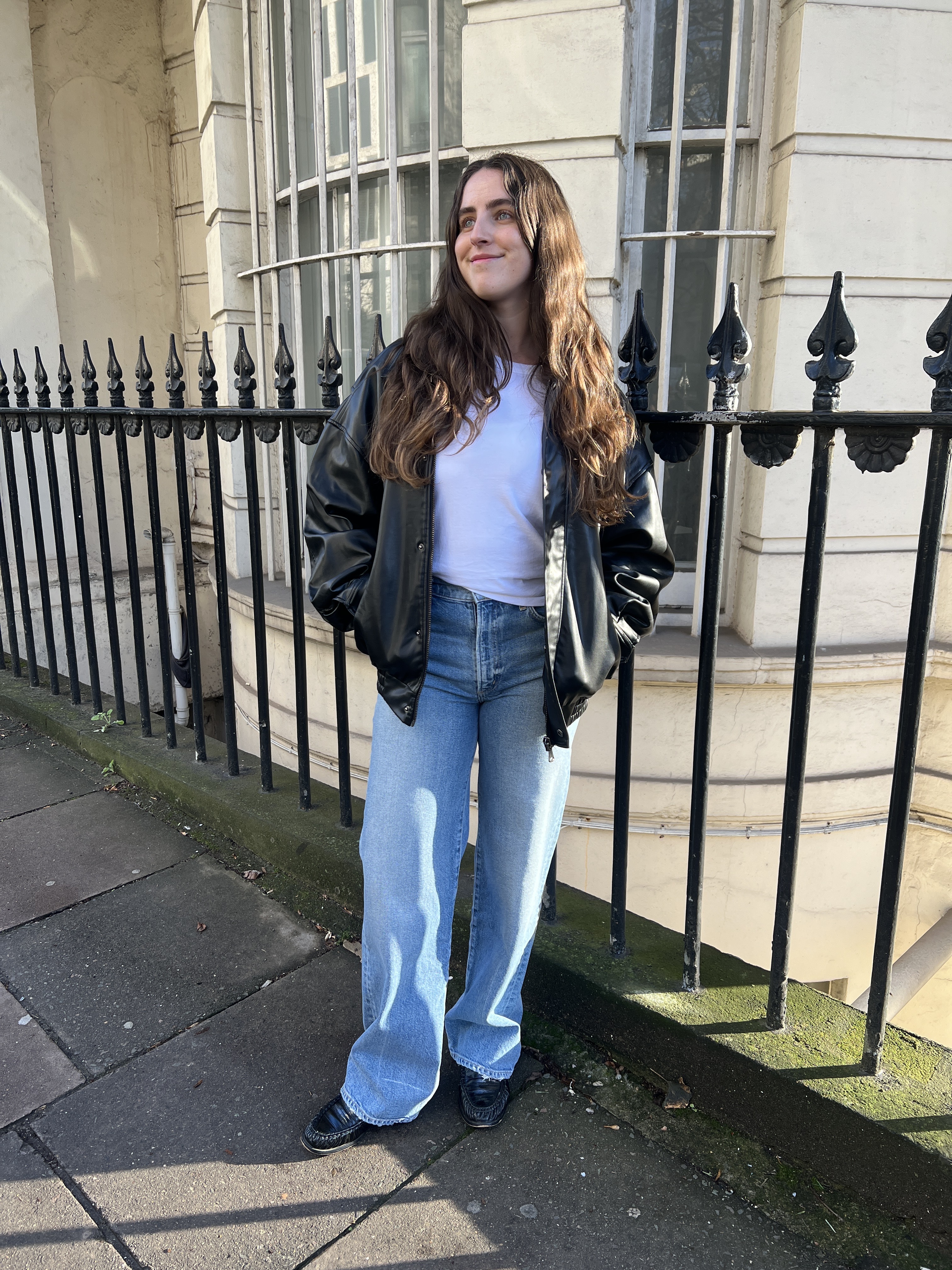 An image of Who What Wear UK's Ava Gilchrist wearing the Agolde Harper jeans.