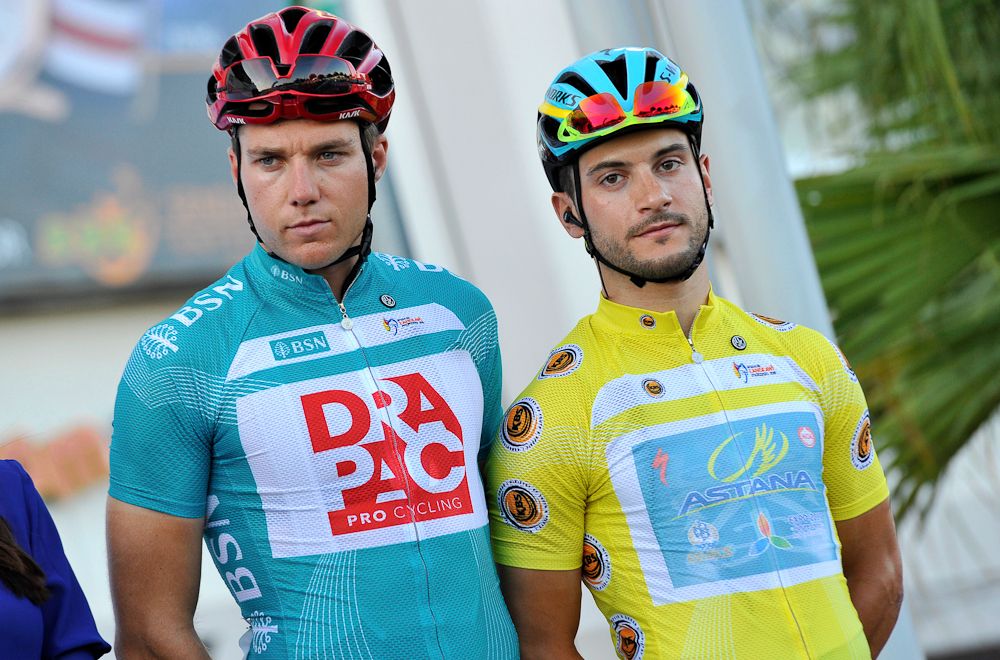 Brenton Jones and Andrea Guardini at the 2016 Tour de Langkawi
