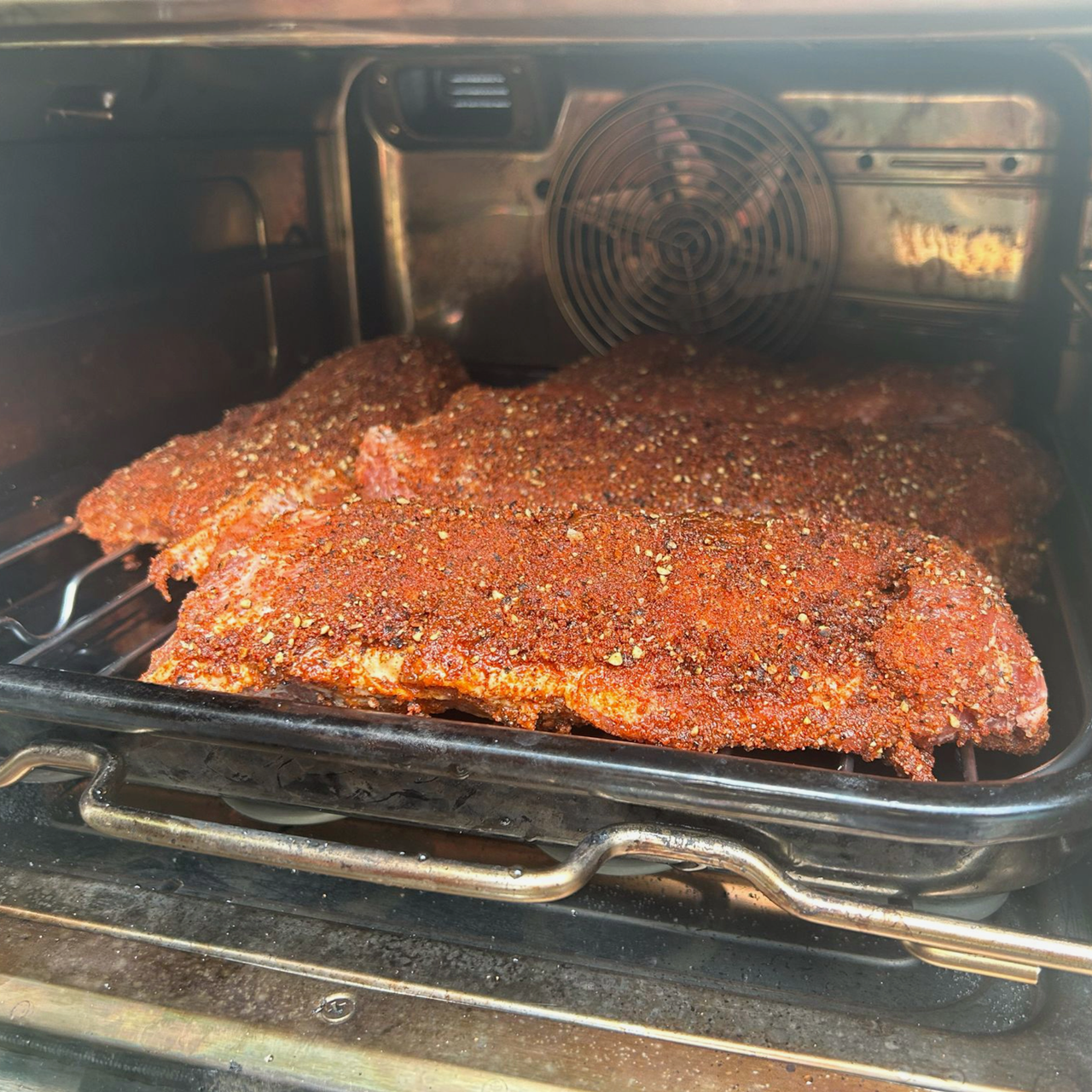 Making ribs in the Ninja Woodfire