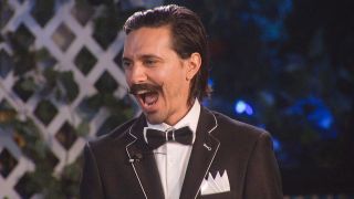 Vince screaming after being poisoned