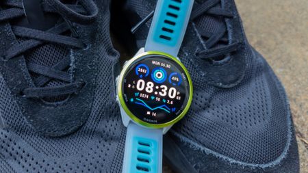 Garmin Forerunner 570 on black shoes