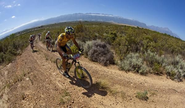 Alban Lakata from Team MTN Qhubeka Topeak Ergon pulls the lead bunch back up into the mountains