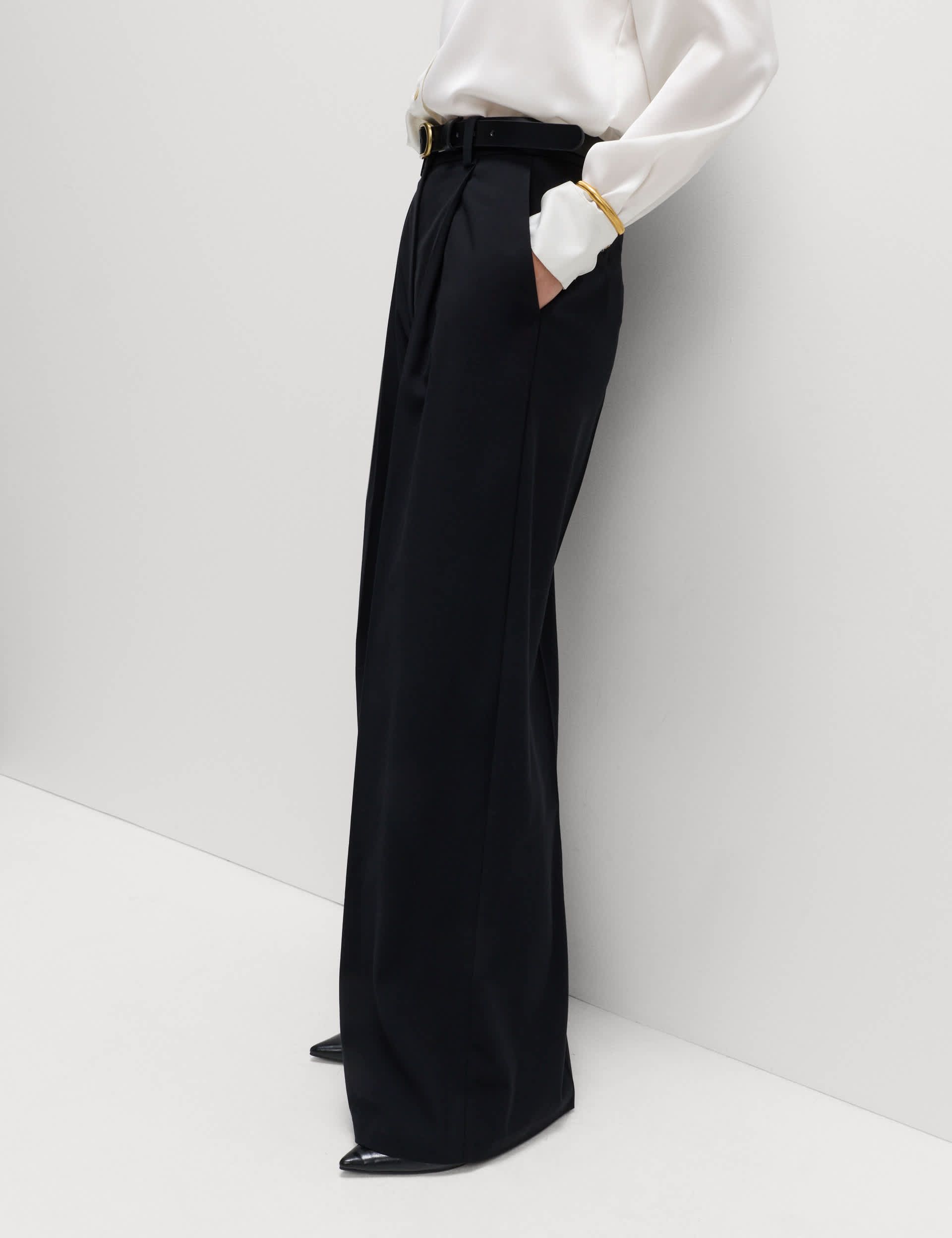 Pleated Wide Leg Trousers