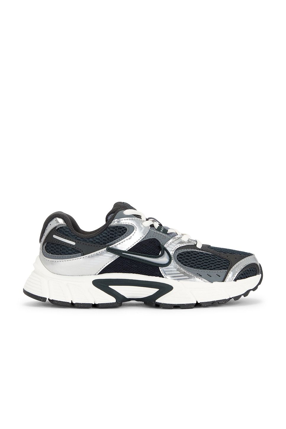 V5 Runner Sneaker