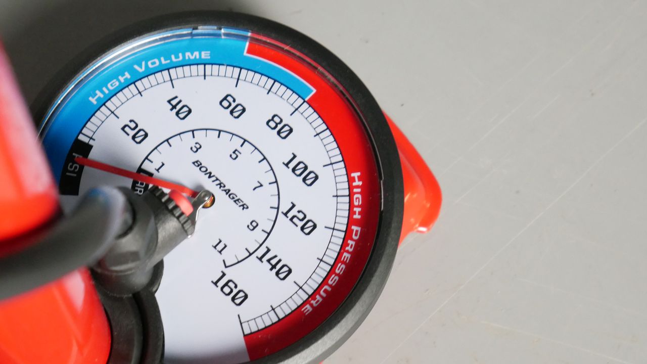 Detailed shot of the Trek Dual Chamber bike track pumps dial