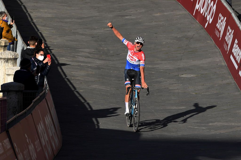 Mathieu van der Poel wins Strade Bianche