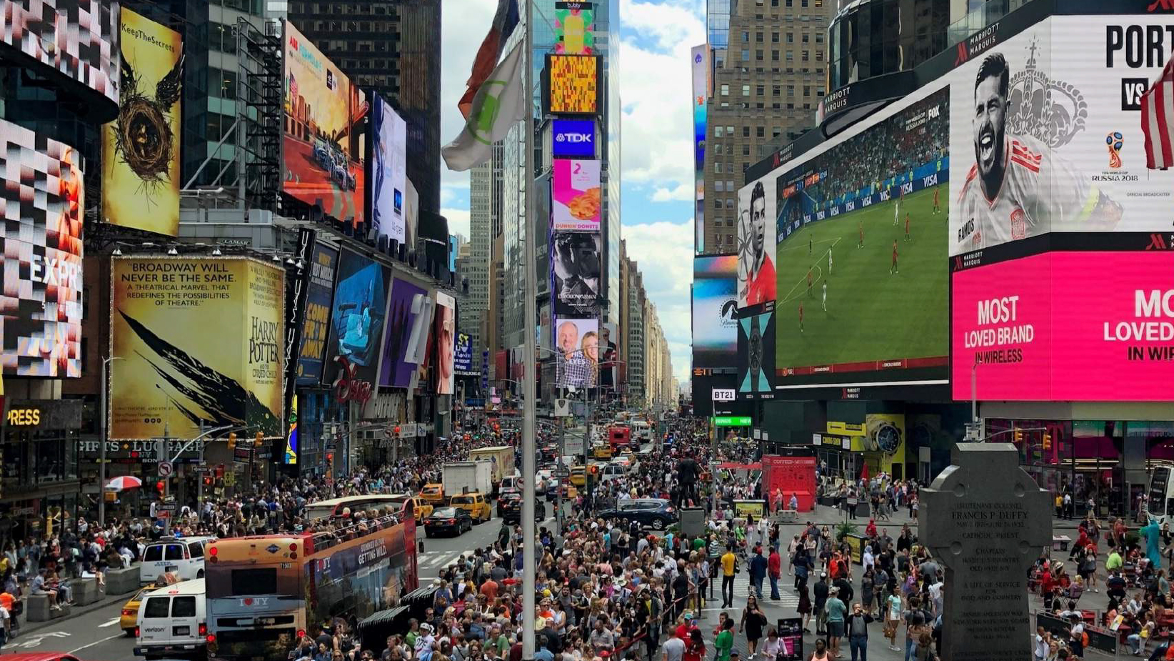 Fox Sports Broadcast Set on Times Square with the Clock Counting Time Till Super  Bowl XLVIII Match in Manhattan Editorial Photography - Image of popular,  square: 37480517