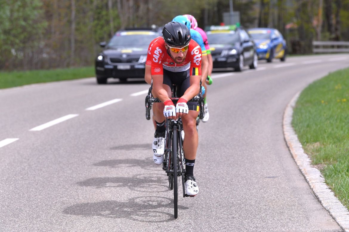 Thomas de Gendt (Lotto Soudal) leads the breakaway