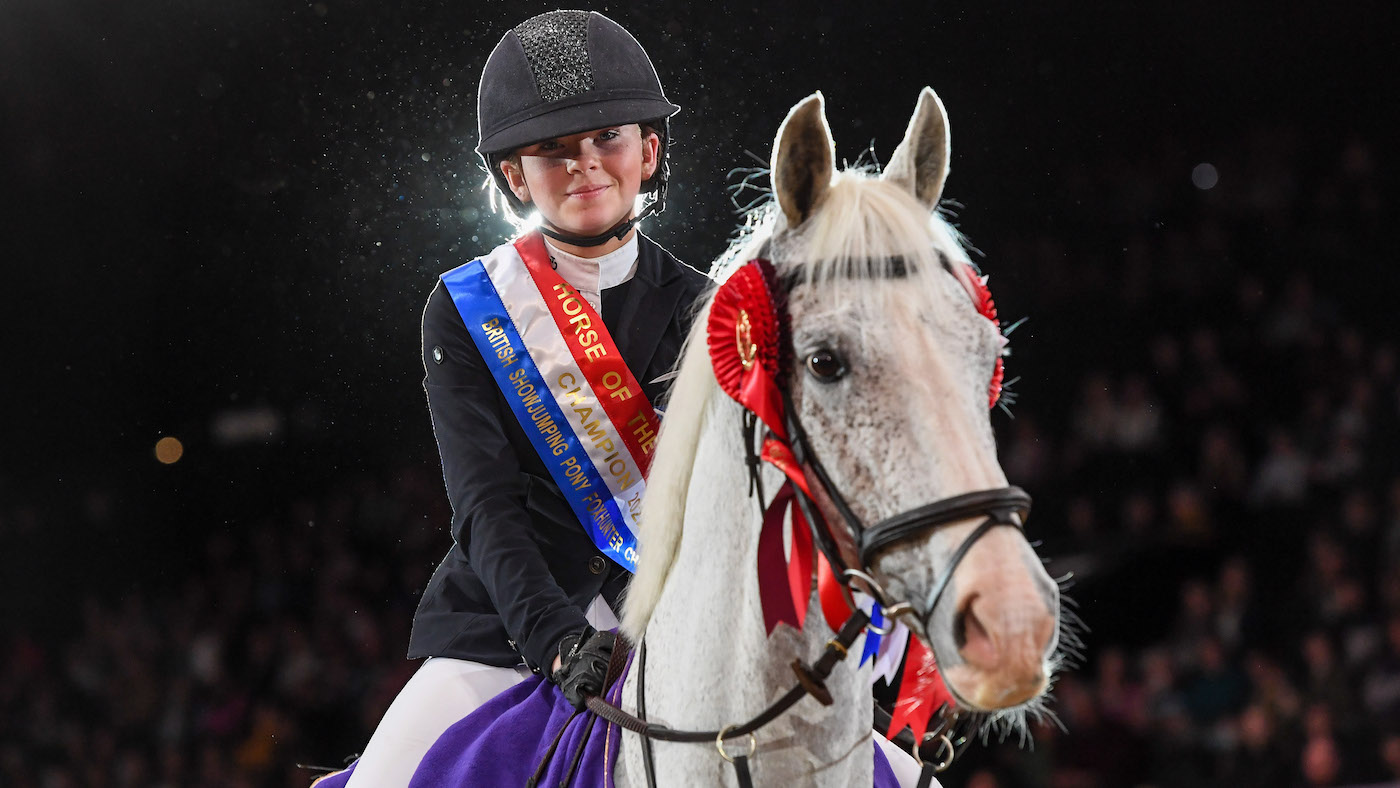 pony Foxhunter final