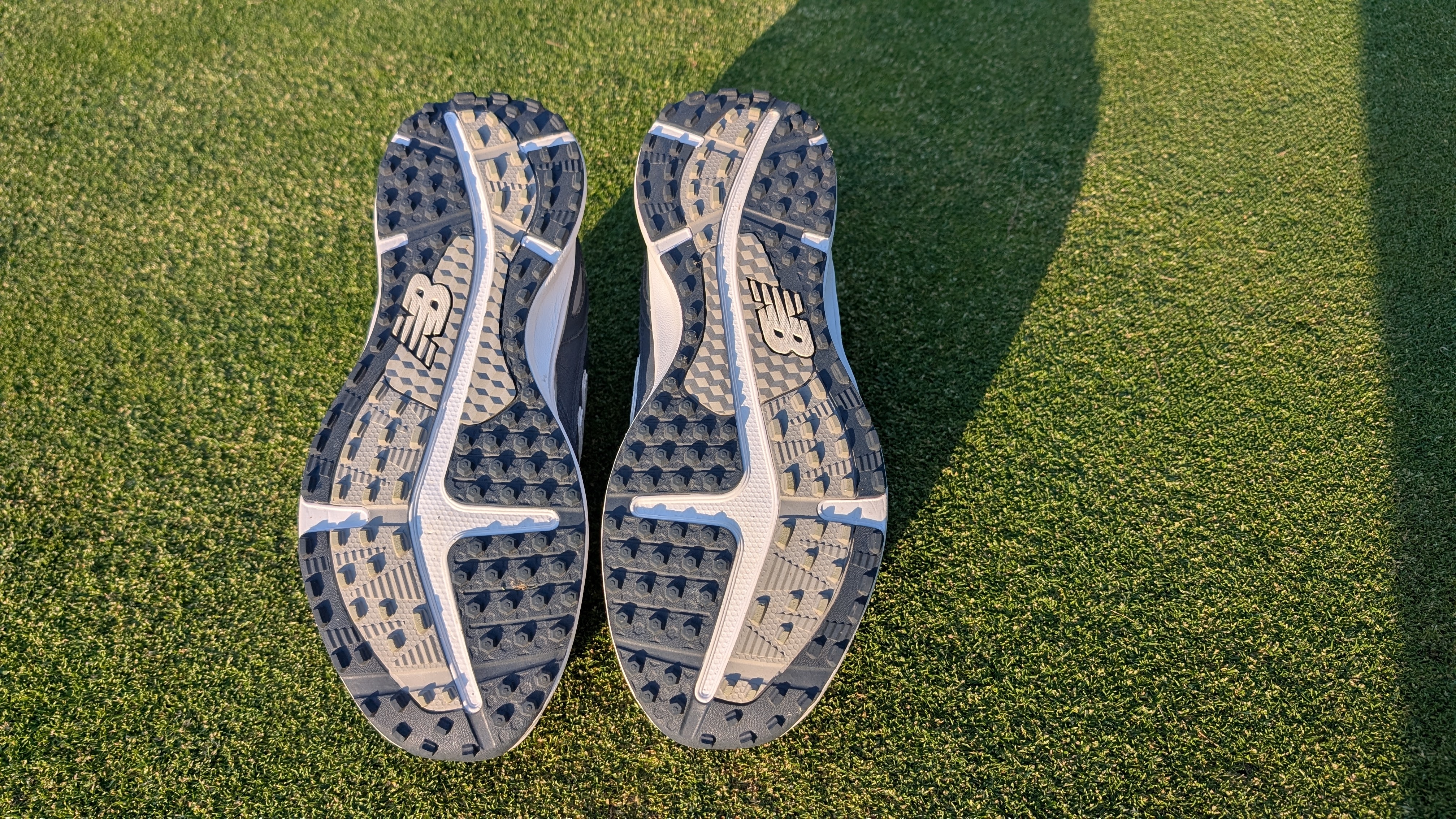New Balance Heritage SL golf shoe outsole