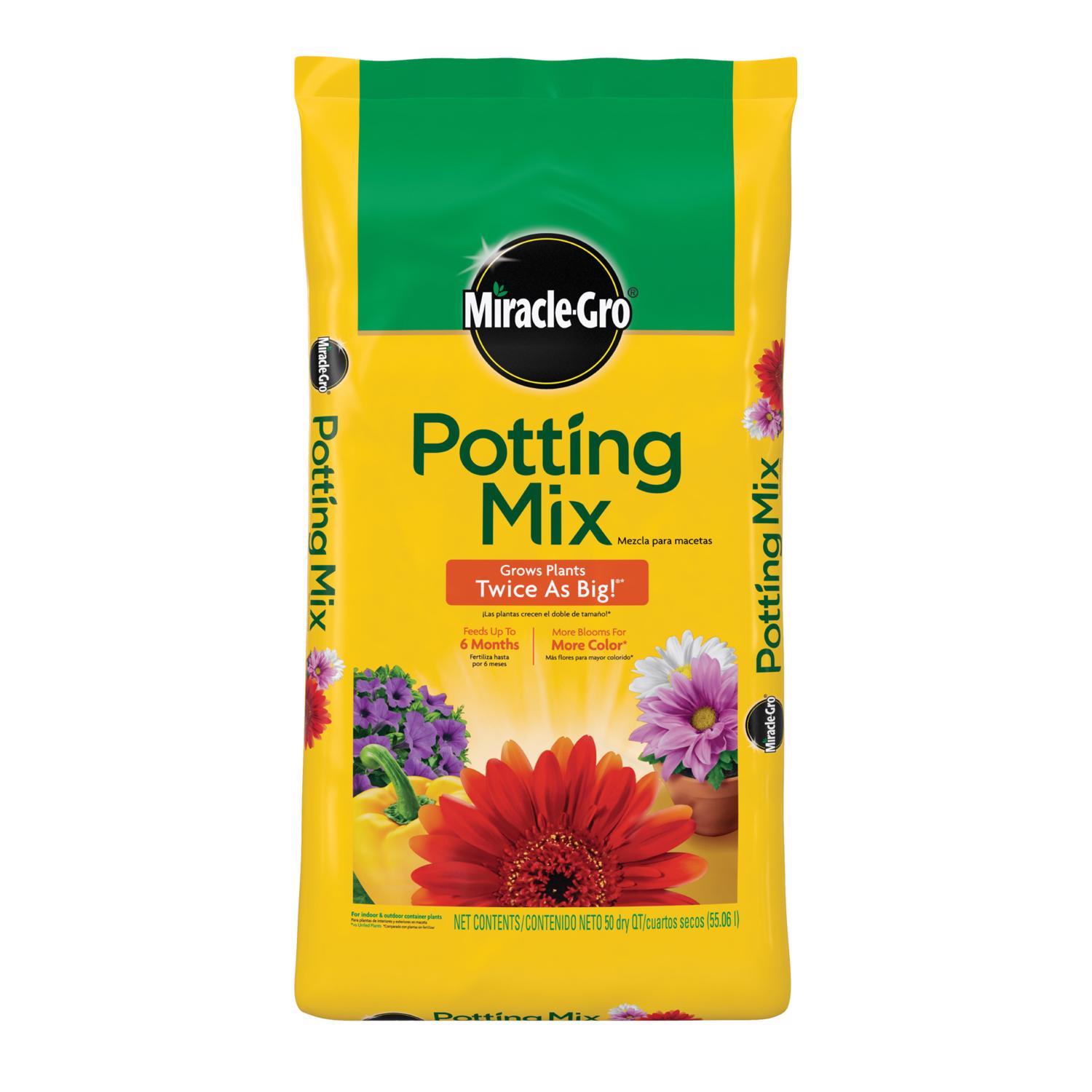 Miracle-Gro Flower and Plant Potting Mix 50 Qt