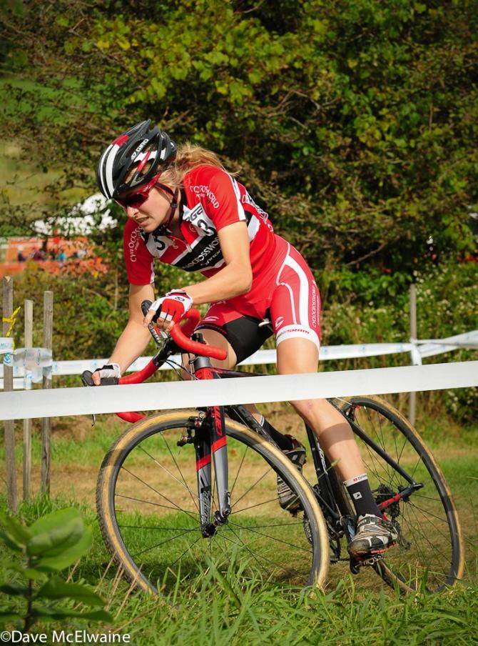 Maghalie Rochette (Cyclocrossworld.com) rode like she was possessed today