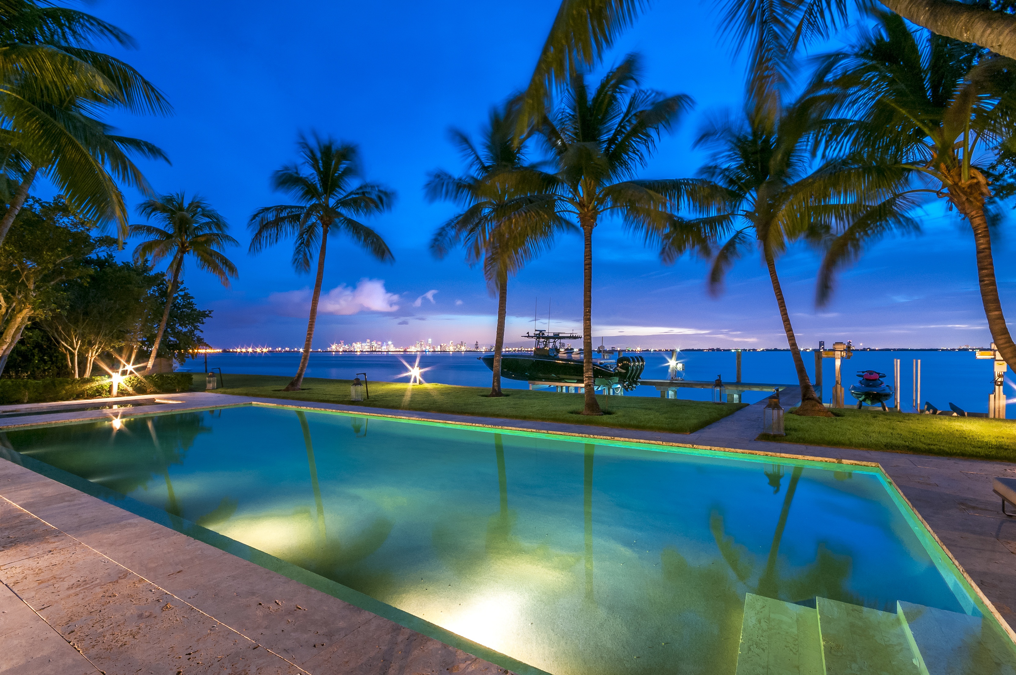 Phil Collins house - singer sells Miami home for $40 million | Homes ...