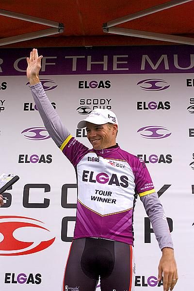 2009 Elgas Tour of the Murray River winner Jonathan Cantwell (Fly V Australia) from Queensland.