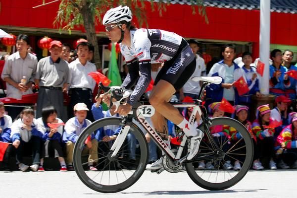Danilo Hondo (PSK Whirlpool) snuck into third place.