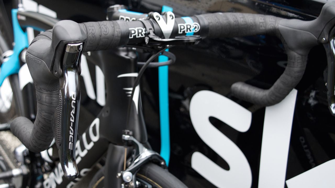 Shimano Dura-Ace Di2 shifters