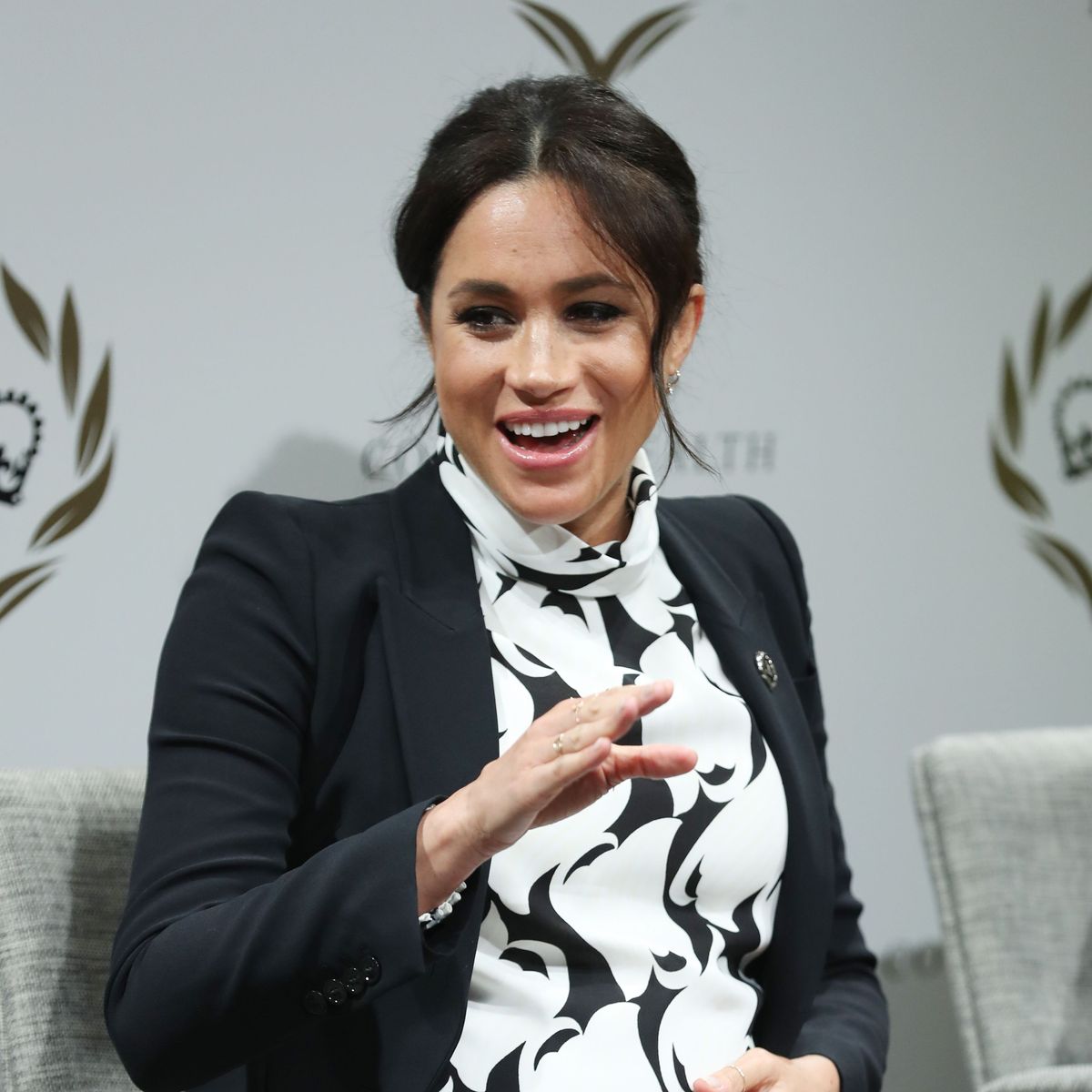 Why Meghan Markle Avoids Twitter At All Costs Marie Claire
