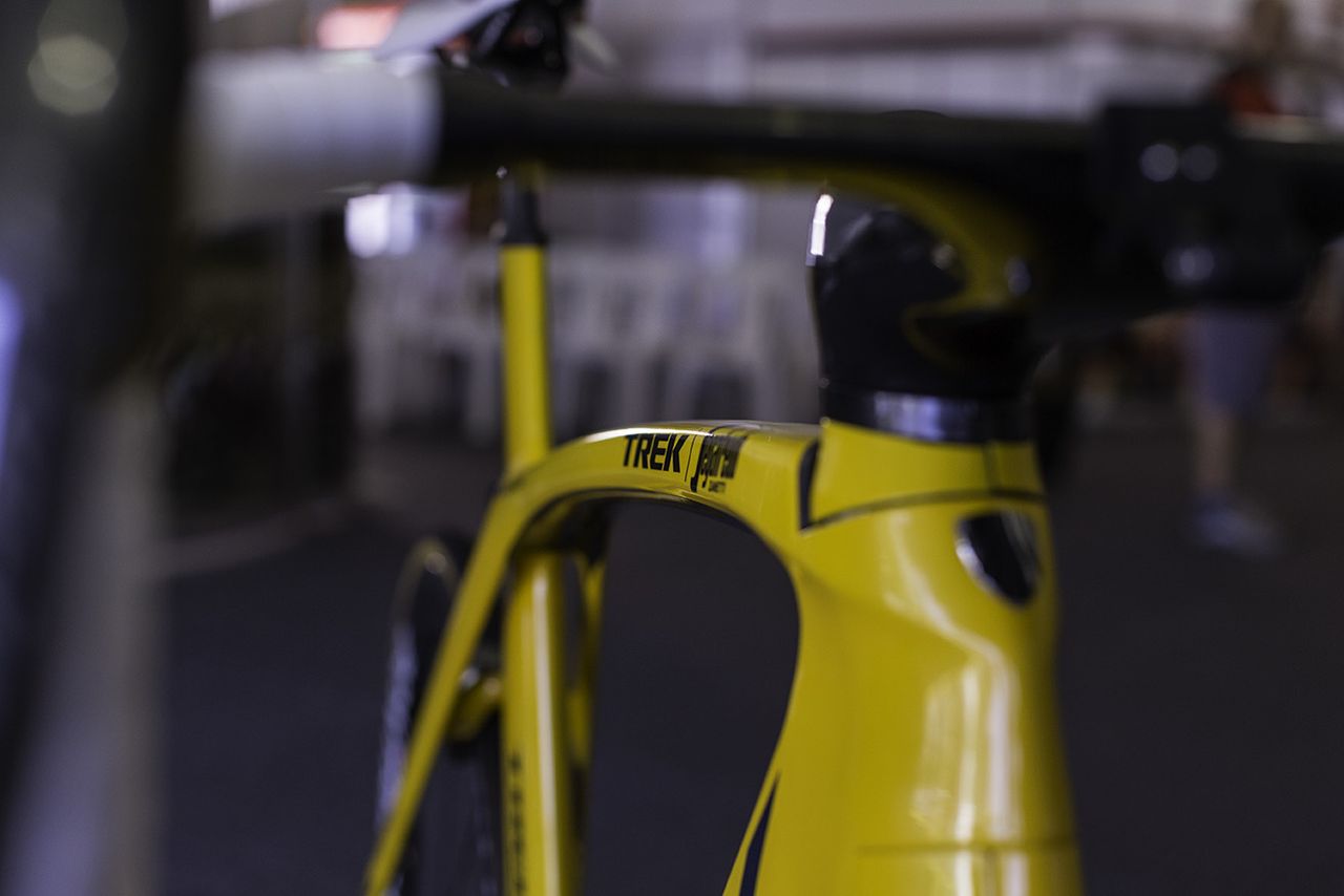 A front view of Jack Bobridge's yellow Trek Madone bike