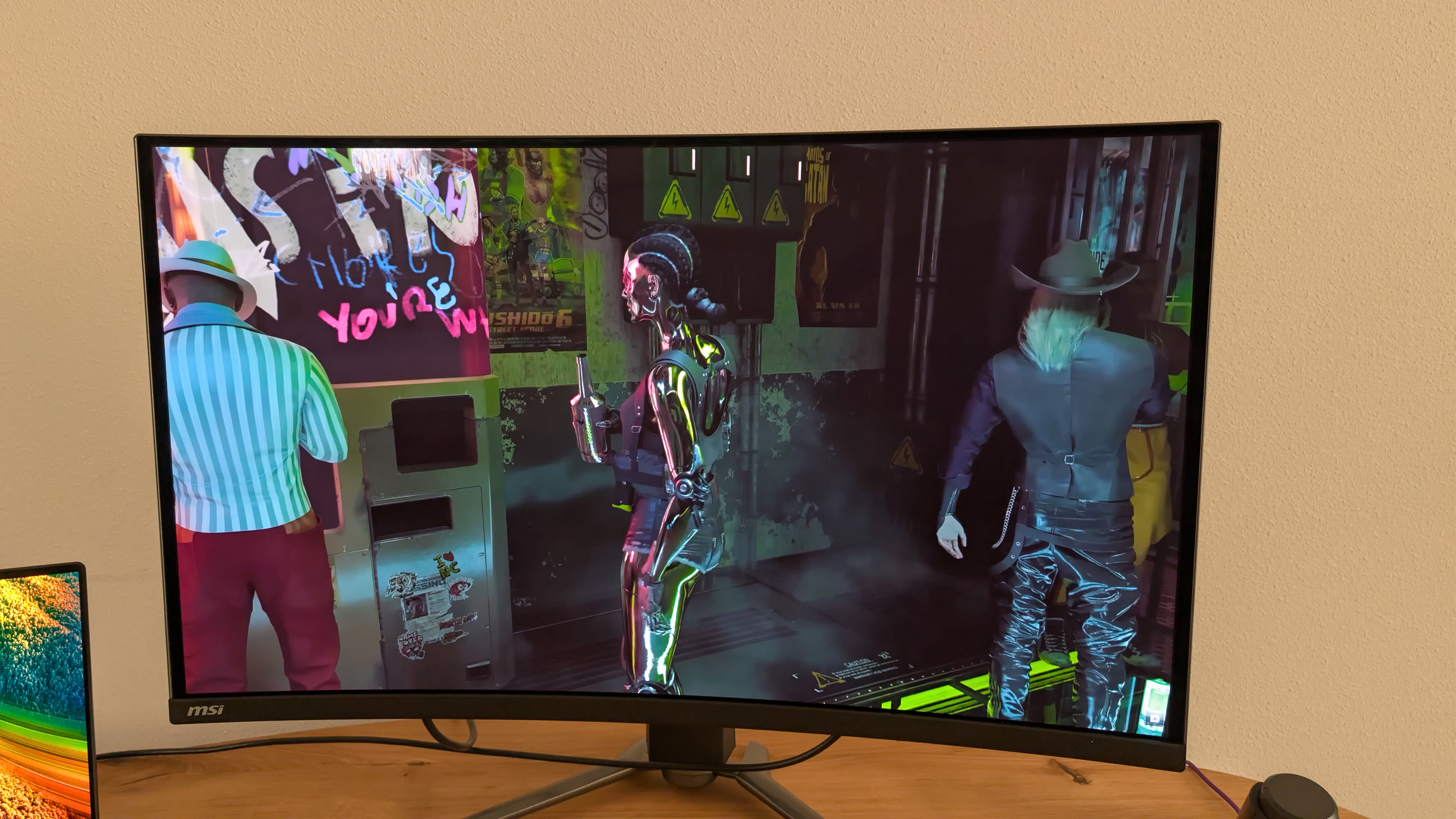 MSI MPG 321CURX QD-OLED