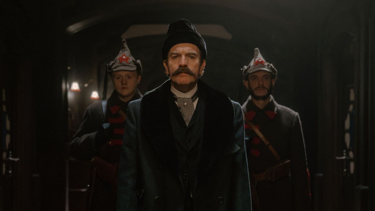 A Gentleman In Moscow Episode 1 Recap: The New Russia 