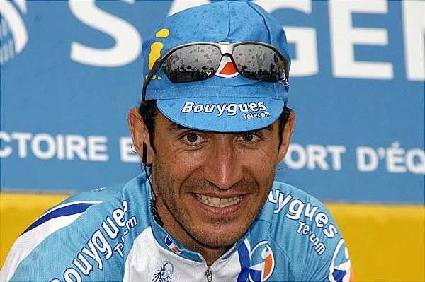 Lef&egrave;vre broke away solo before being joined by three others.