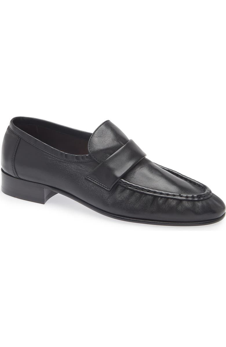 Soft Loafer