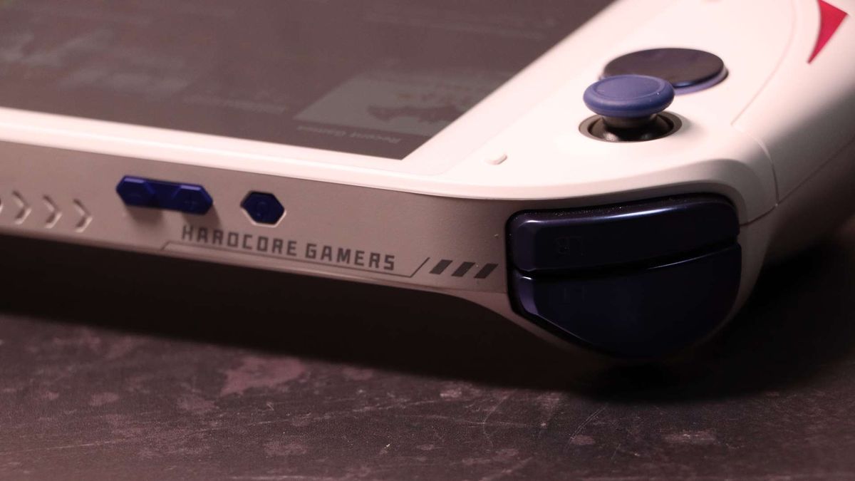 AOKZOE A1 Pro handheld gaming PC