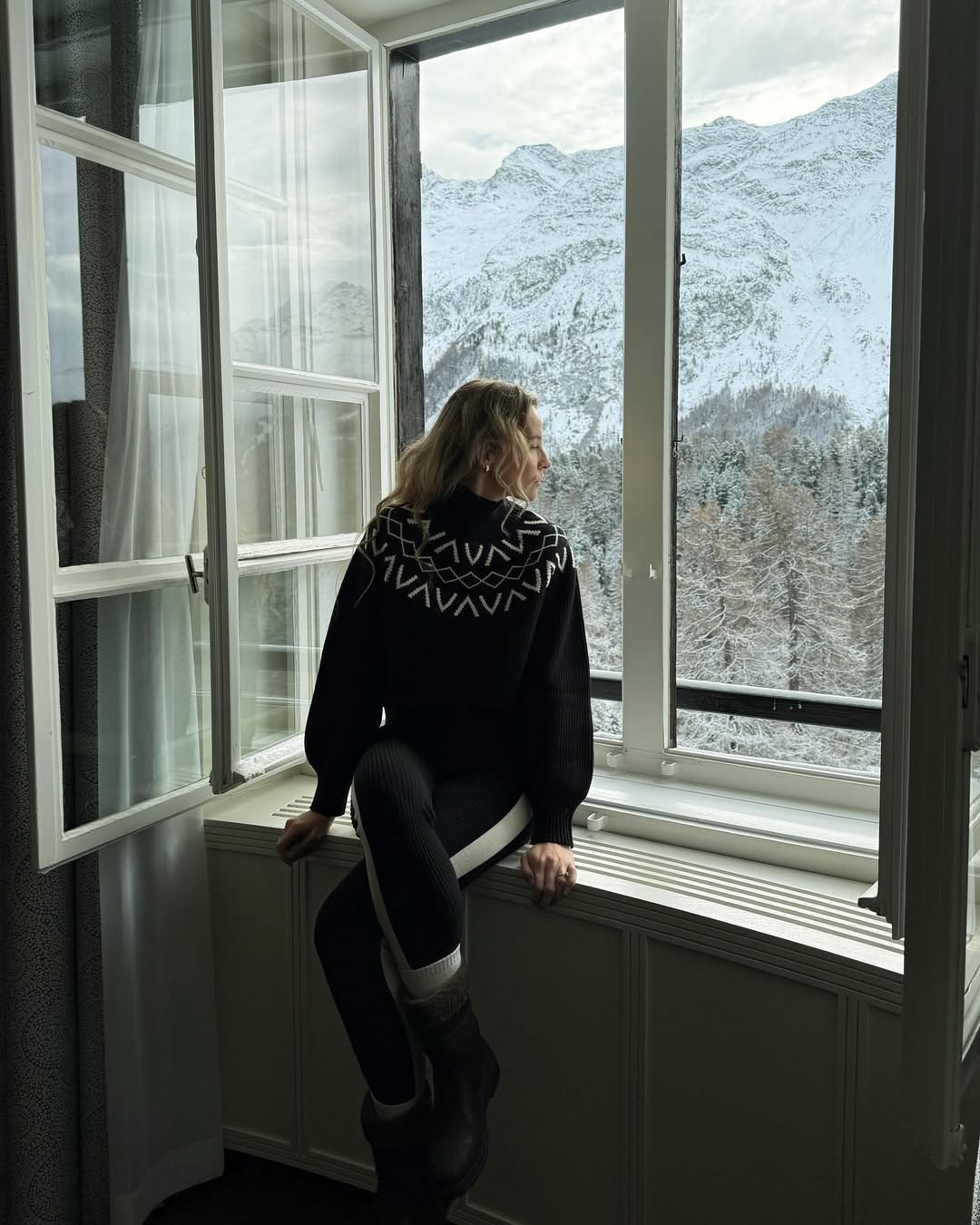 Influencer wearing a Fair Isle jumper