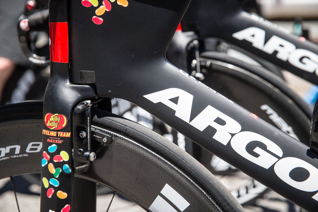 Jelly Belly Maxxis' Argon18 E-118 time trial bikes are equipped with TRP TTV brake systems