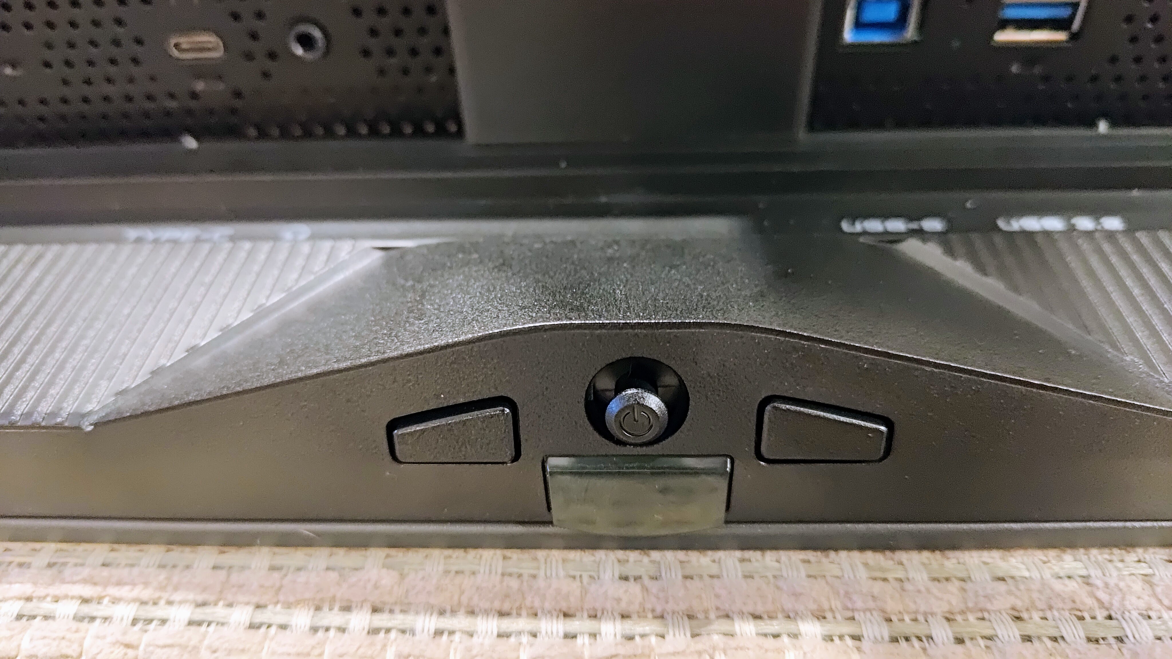 Gigabyte MO27U2 Gaming Monitor OSD control joystick close up